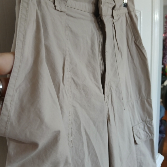 CottonOn Cargo Pants Sz8 Baggy Comfort Lightwieght - Picture 4 of 7